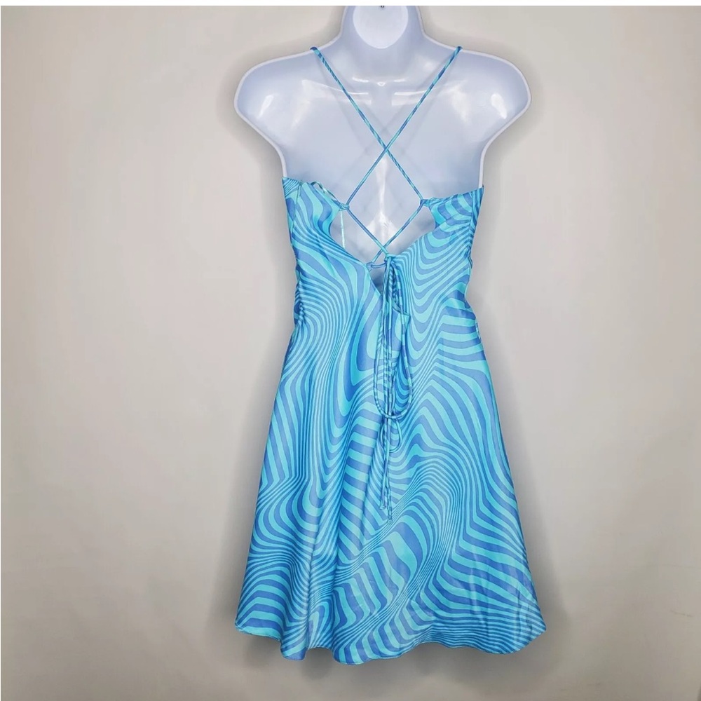 NWT Zara swirl dress size Medium - Picture 2 of 8